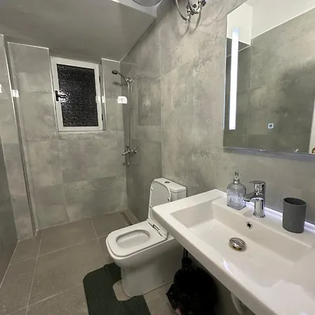Bejart 4 Apartamento *