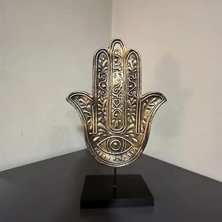 アパート Bejart 4 *